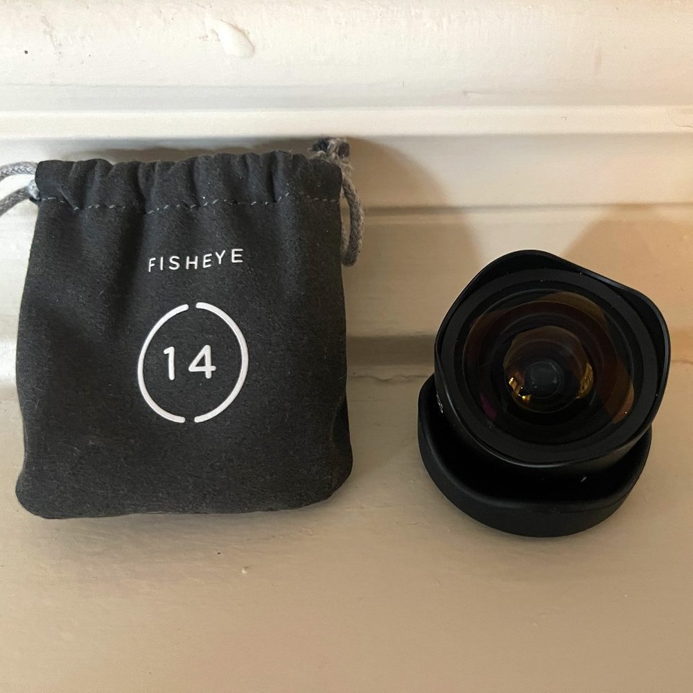 Moment Fisheye 14mm Mobile Lens | M-Series